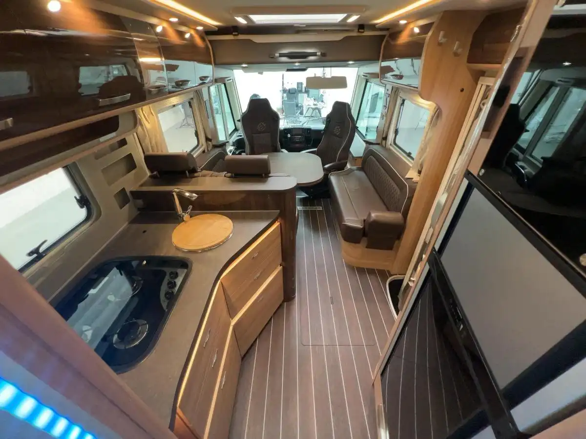  Knaus Sun I 900 LX - Ansicht 9
